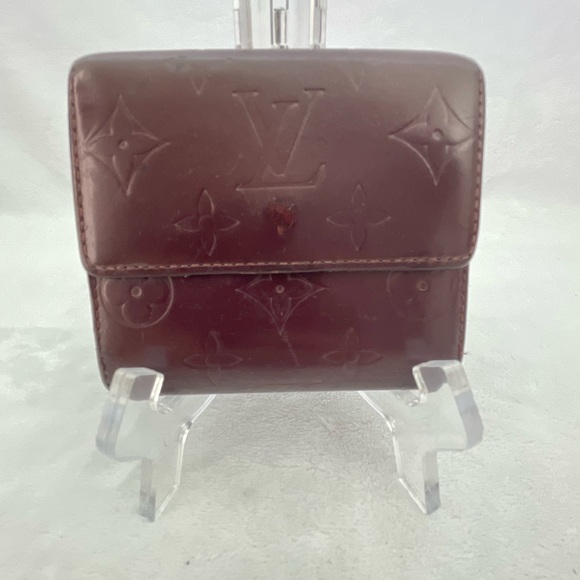 Louis Vuitton Handbags - Louis Vuitton Maroon Monogram Wallet